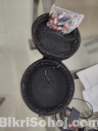 U8 headphone